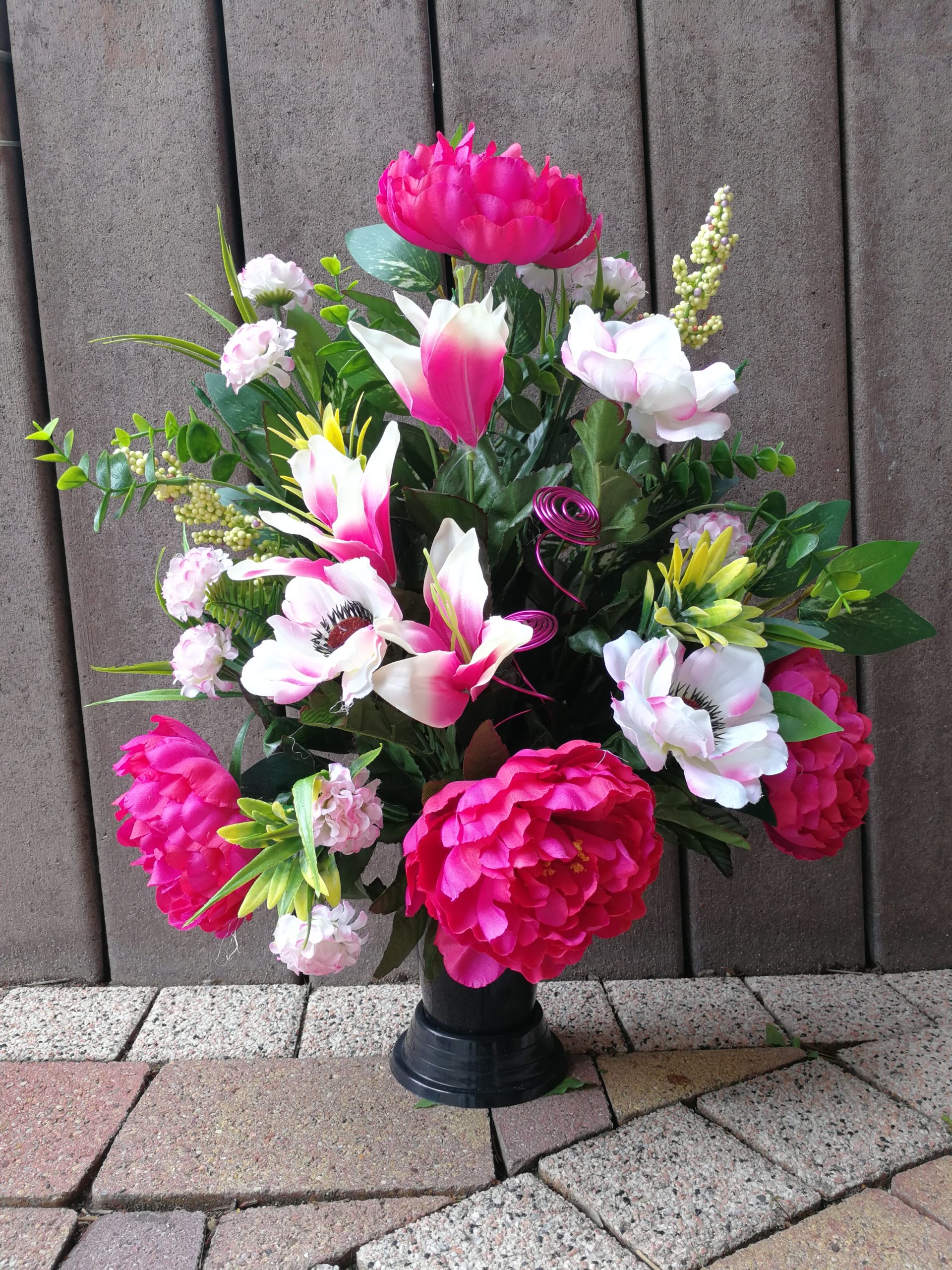 Composition Cône (pour vase cimetière) de Fleurs Artificielles ROSE - Fleurs  de qualité - Eternel Jardin