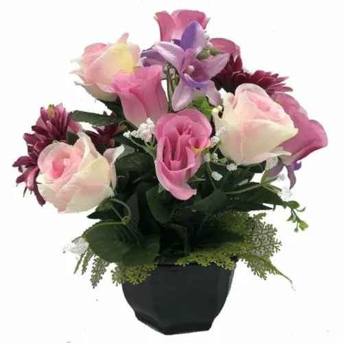 Coupe de fleurs artificielles mauve et rose dans un pot lestée pour cimetière