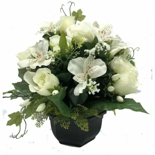 Coupe de fleurs artificielles blanc dans un pot lestée pour cimetière